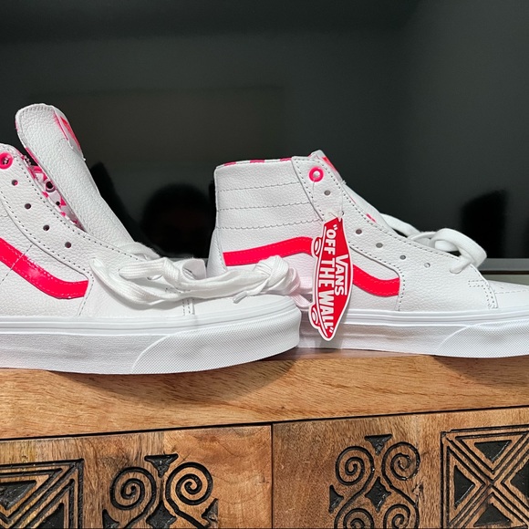 Vans SK8-Hi white with neon pink - Picture 6 of 9
